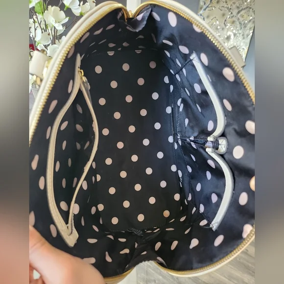 Anne Klein cream color handbag - Picture 6 of 8